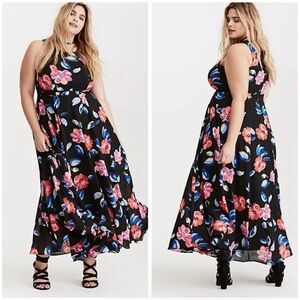 Torrid Floral Maxi Dress in Black with Pink & Blue Blooms, Size 18
